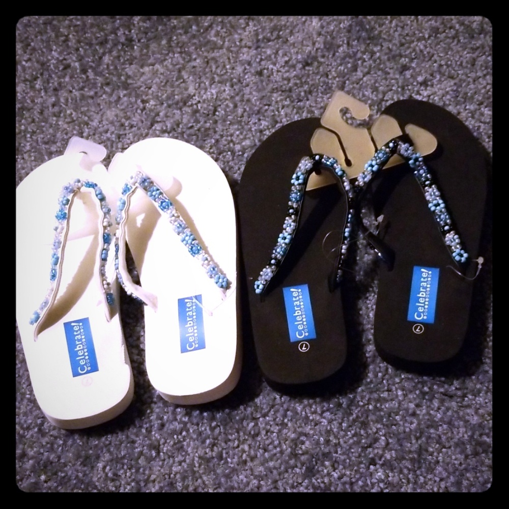 💙NEW💙 2 sandals